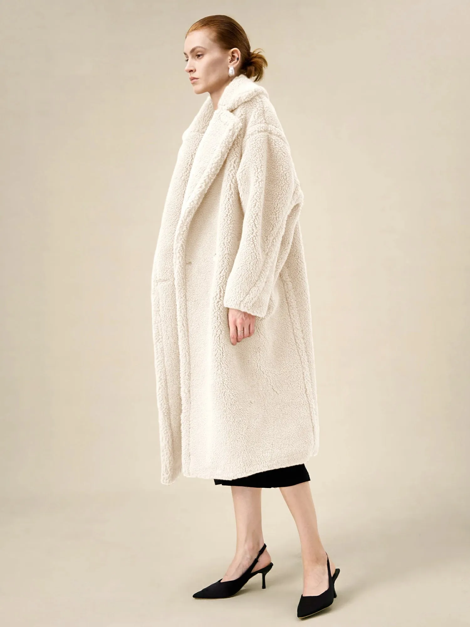 Amoretu Women's 55.4% Wool Notch Lapel Long Sleeve Plush Coat