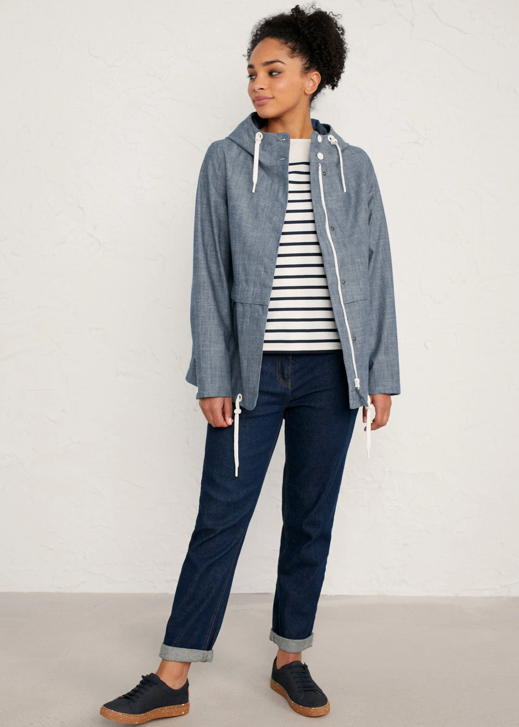 Blue Depth Jacket - Treninnow Chambray