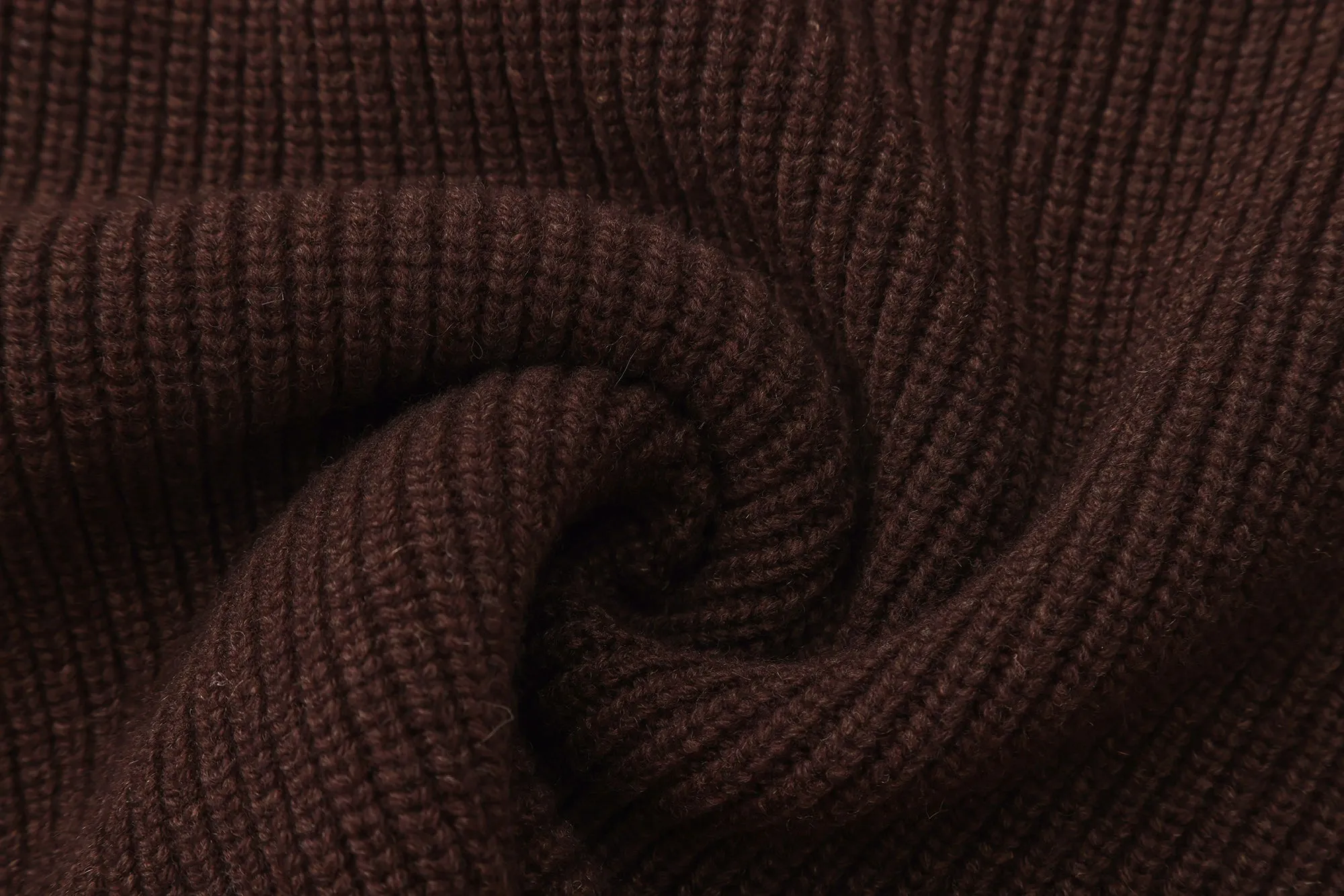 CZ25054 Wool Neck Warmer Chocolate