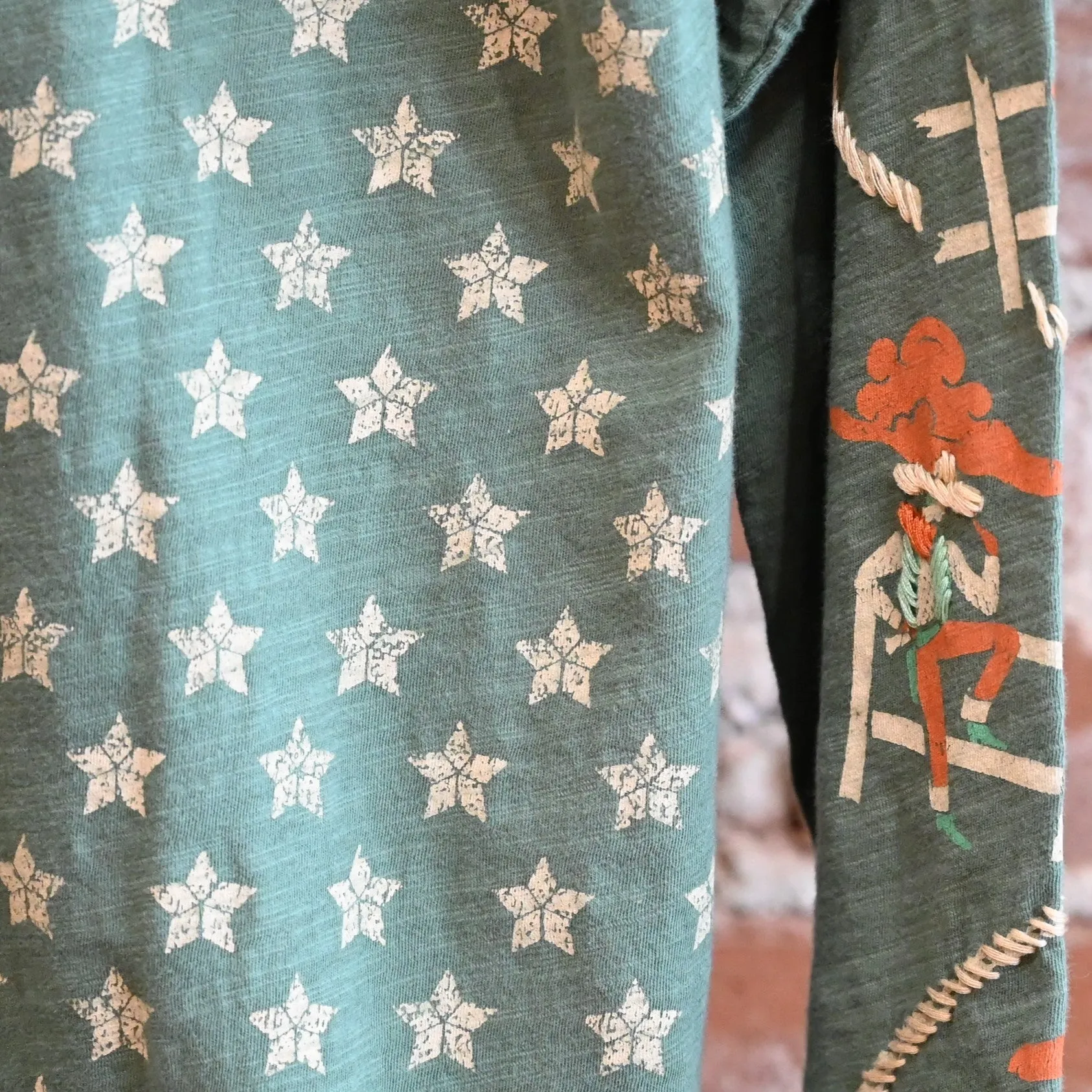 Double D Ranch Cowboys Up My Sleeve Top in Garcitas Green