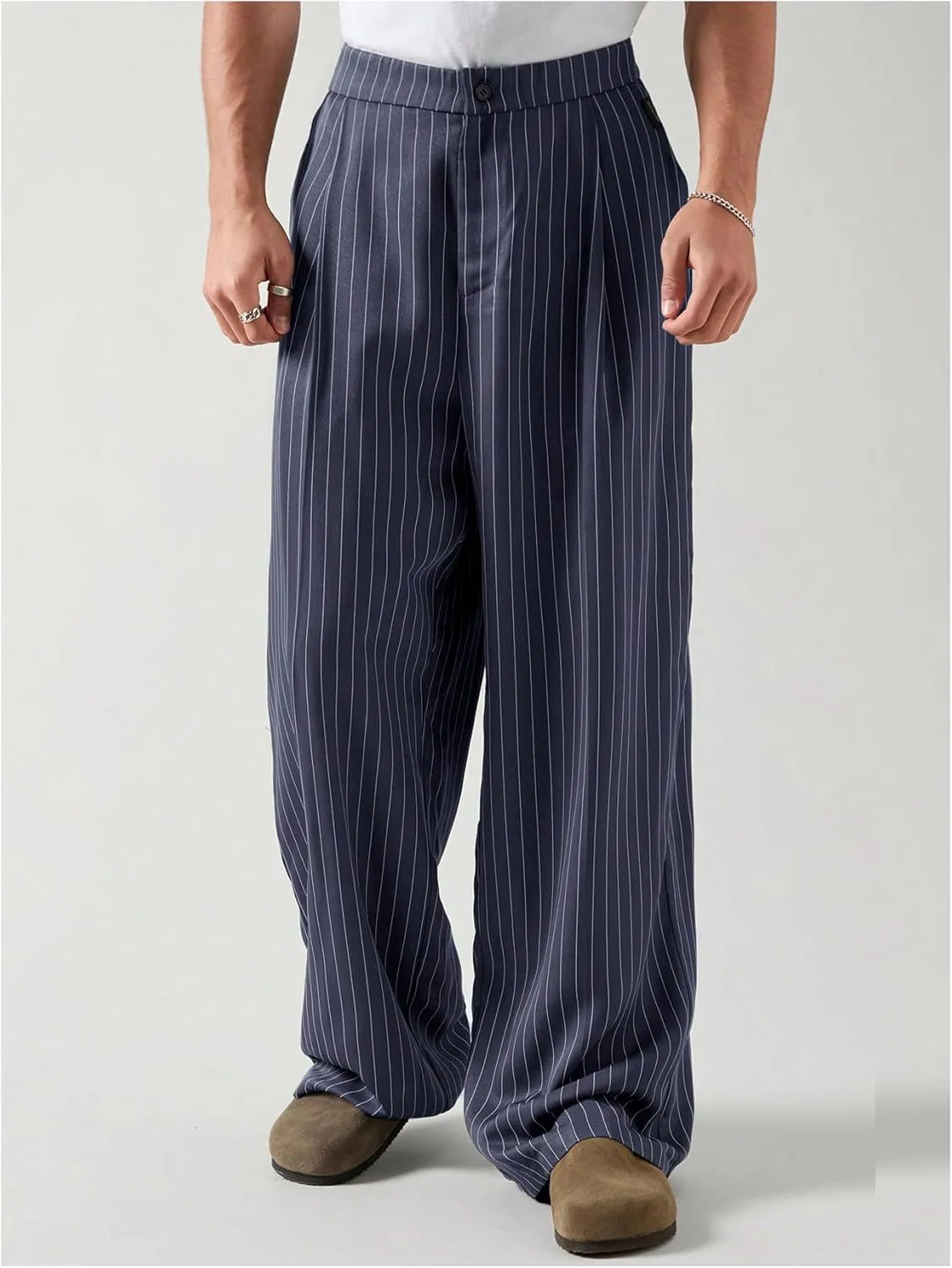 GORGLITTER Men's Baggy Casual Pleated Striped Dress Pants 2025 Wide Leg Trousers with Pockets