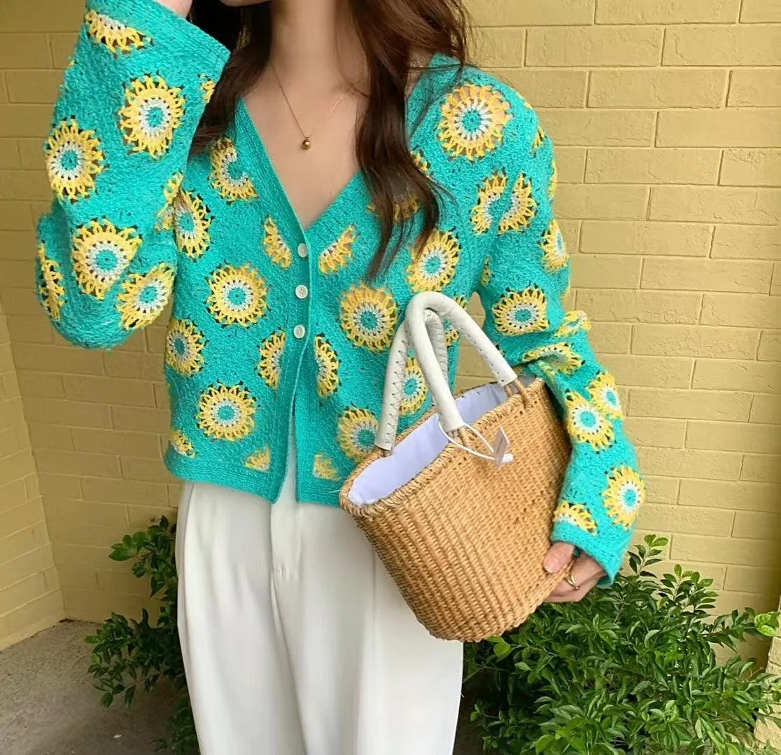 New Hollow-out Embroidered V-neck Knitwear Coat For Women Short Sweet All-matching Top