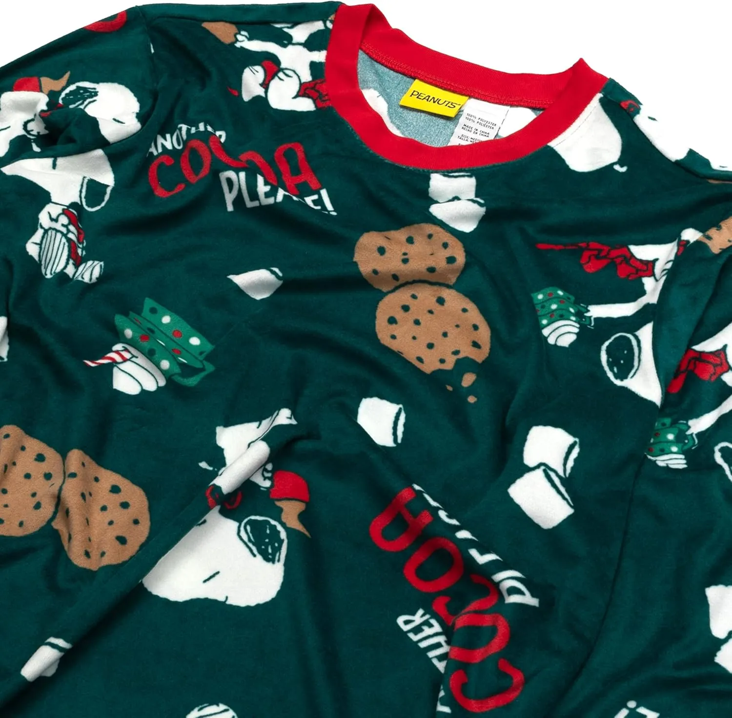 Peanuts 2-Piece Loose-fit Pajama Set, Soft & Comfortable Holiday Nightwear for Family