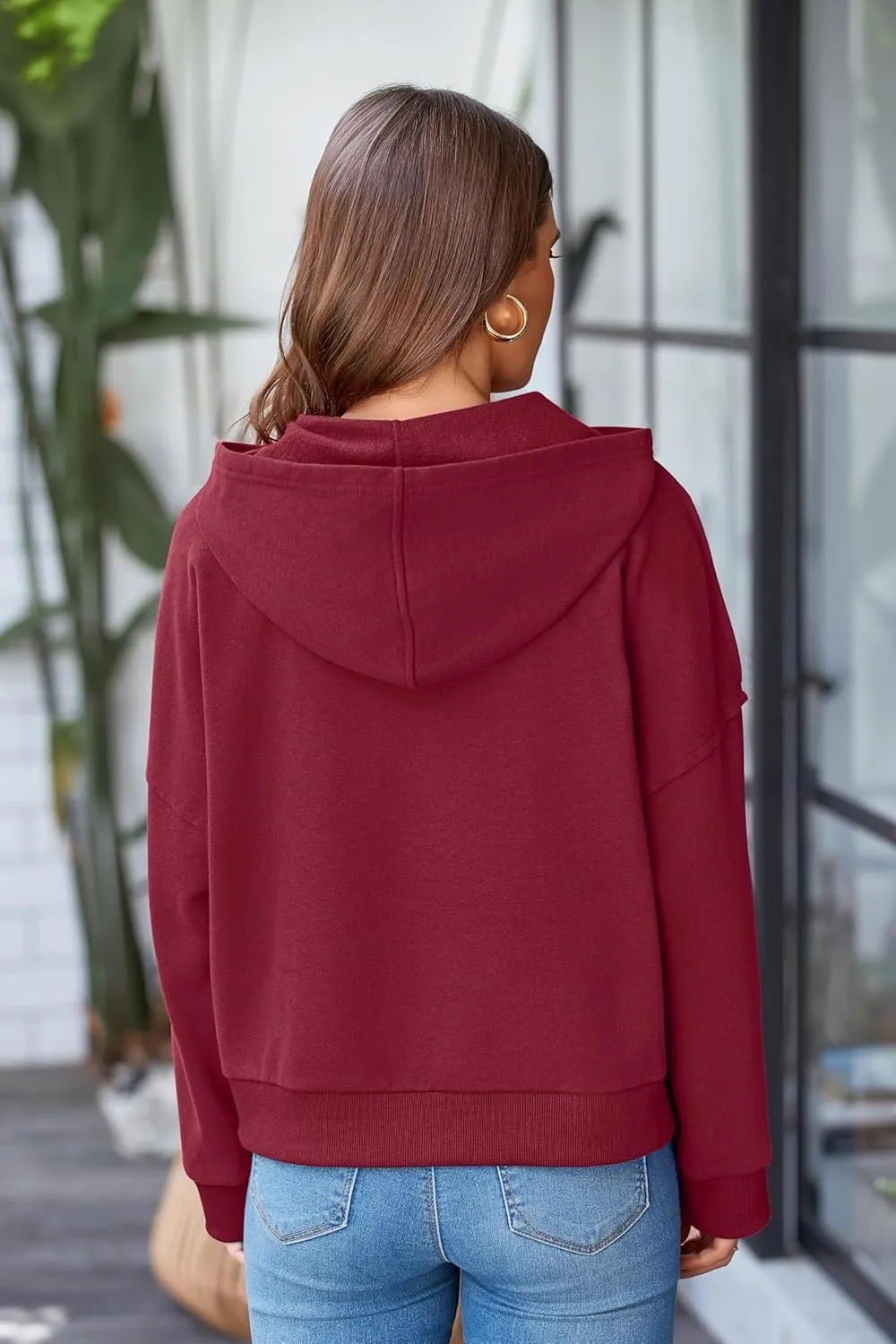 PRETTYGARDEN Womens Cropped Sweatshirt Hoodies Long Sleeve V Neck Button Hooded Pullover Tops 2024 Fall Trendy Outfits