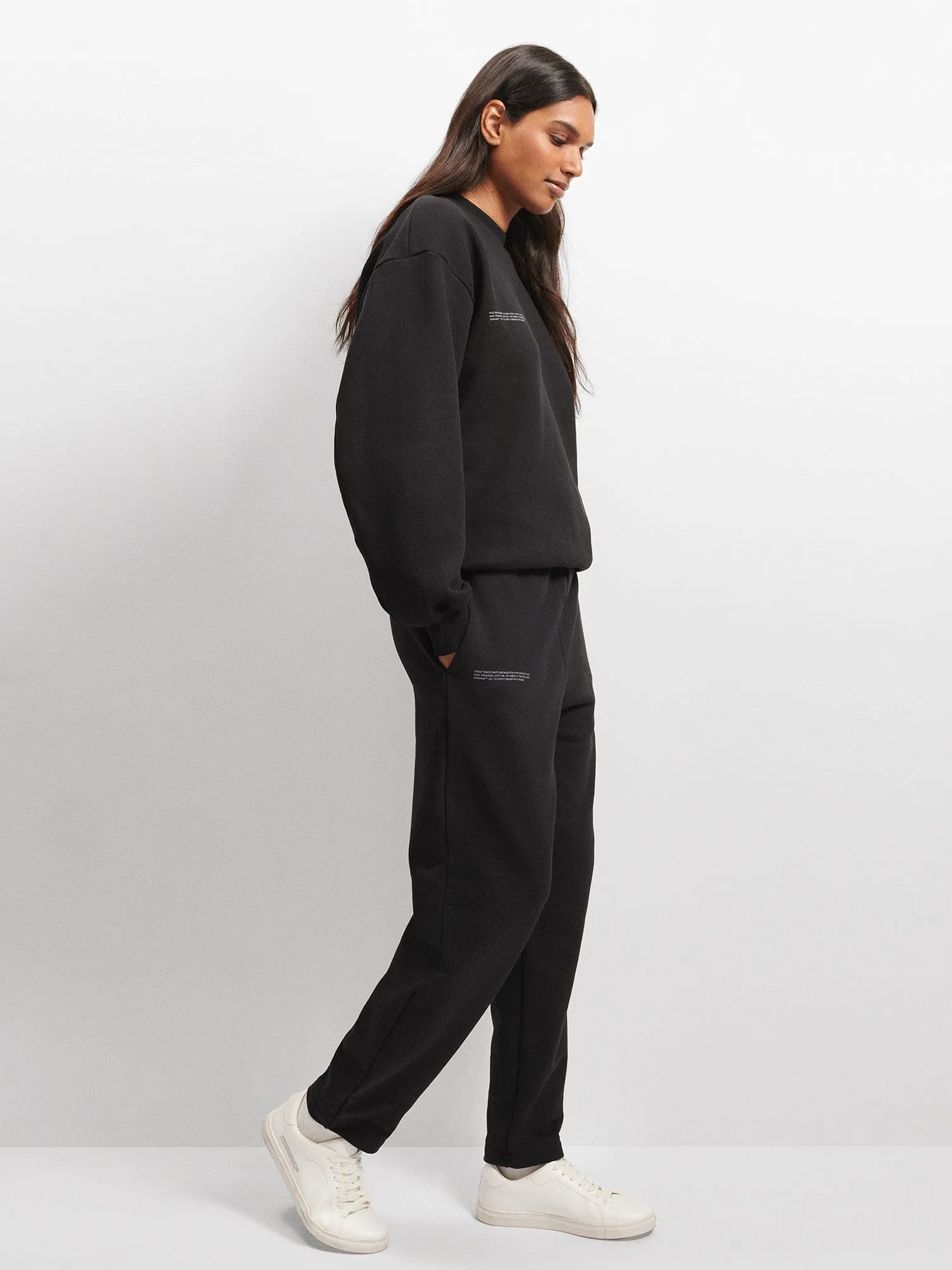 Womens DNA Barrel-Leg Track Pants—black