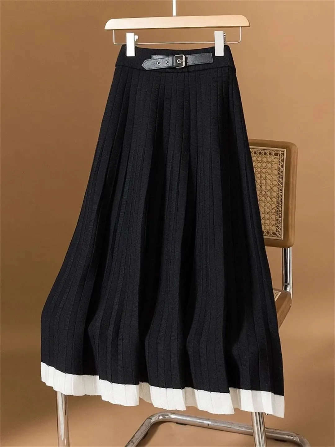 Women's Knitted Midi Skirt with Belt and Pleated Hem for Autumn Winter