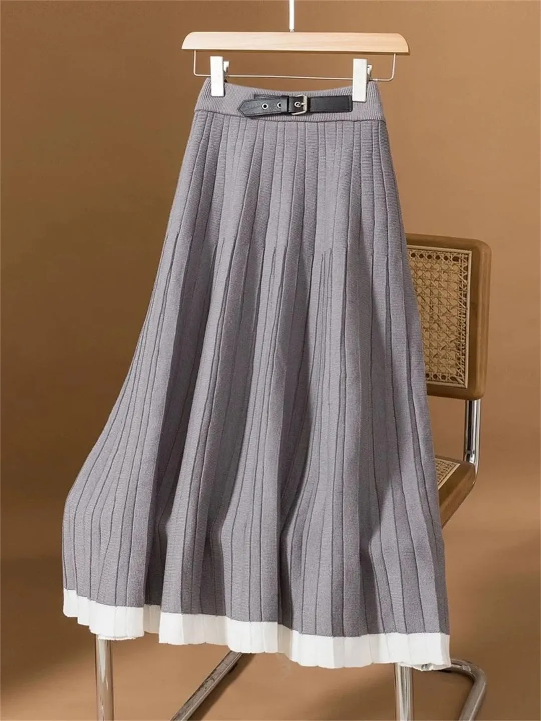 Women's Knitted Midi Skirt with Belt and Pleated Hem for Autumn Winter